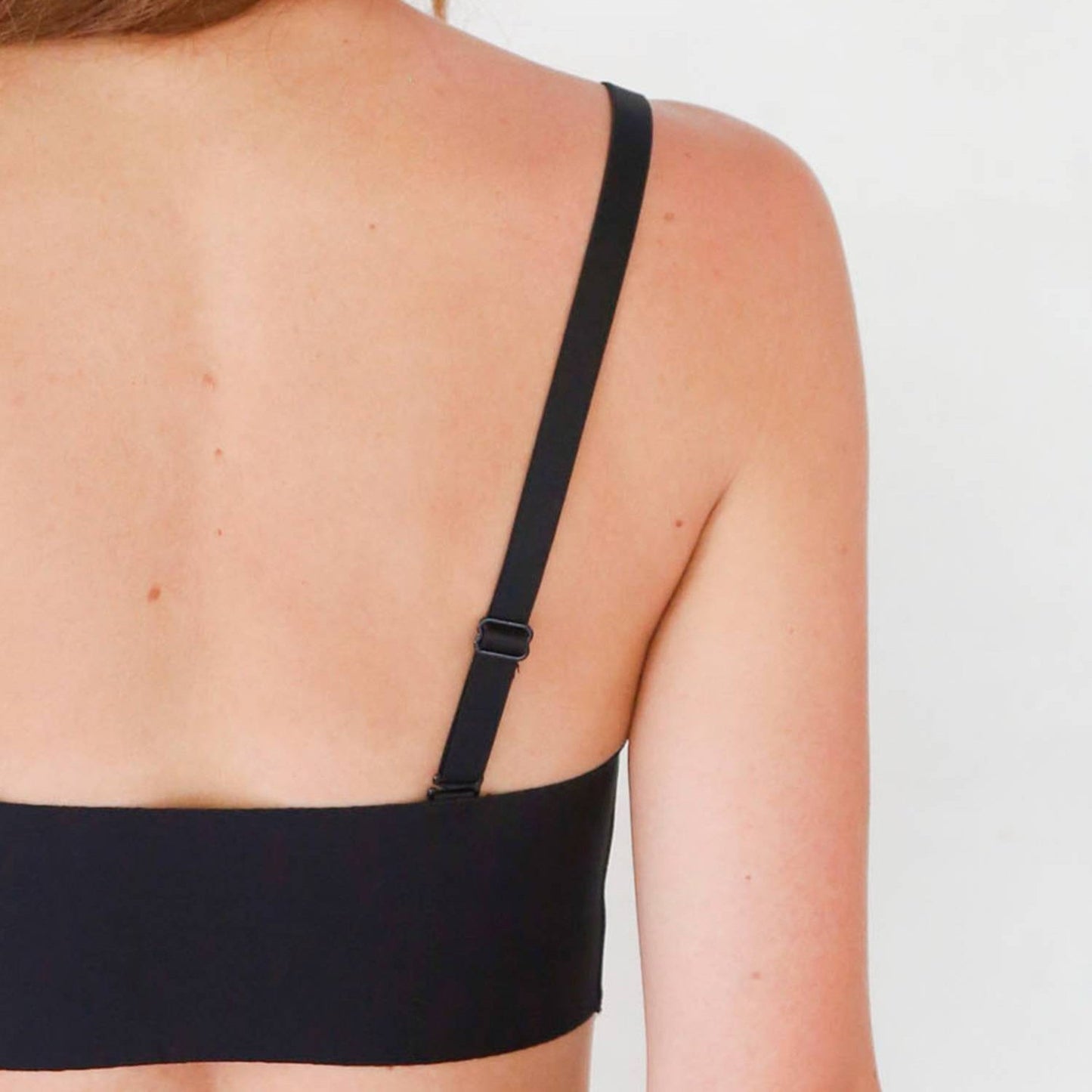 Signature Wireless Bra (Onyx)